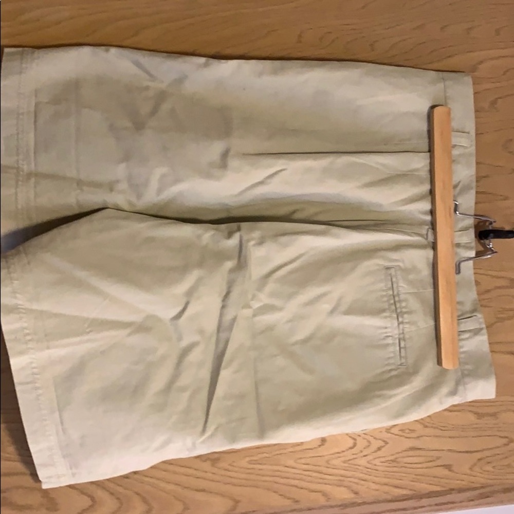 Shorts - Picture 5 of 5
